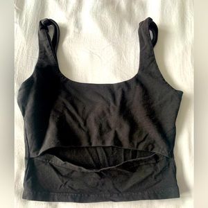Adika yoga bra with cut out